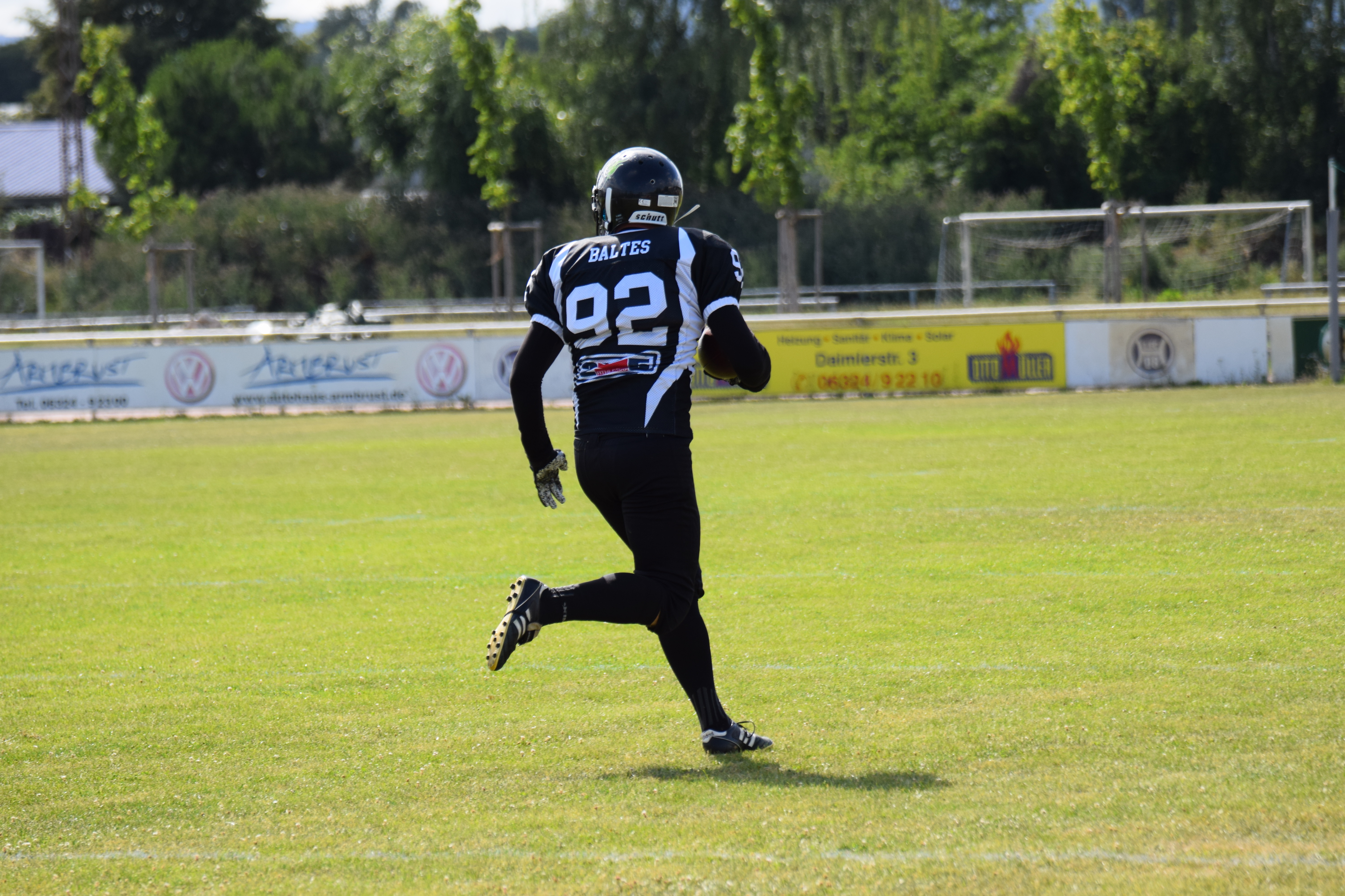 Philipp, incident manager at Pepperl+Fuchs, at an American football game.