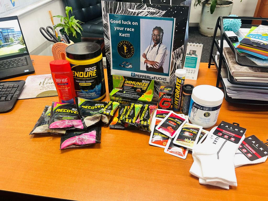 Pepperl+Fuchs provided all the nutritional supplements which are necessary during a run like the Comrades Marathon. You can see all the supplements on a table
